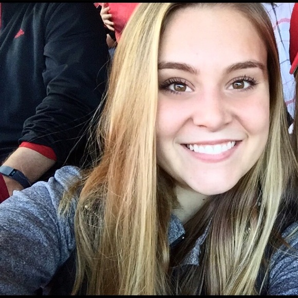 Meet your Posher, Sydney - Picture 1 of 1